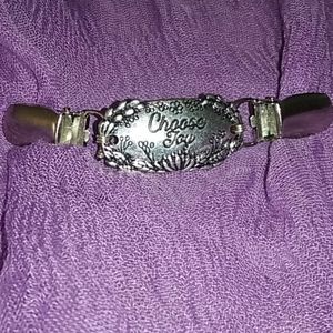 "Choose Joy" Sweater Clip